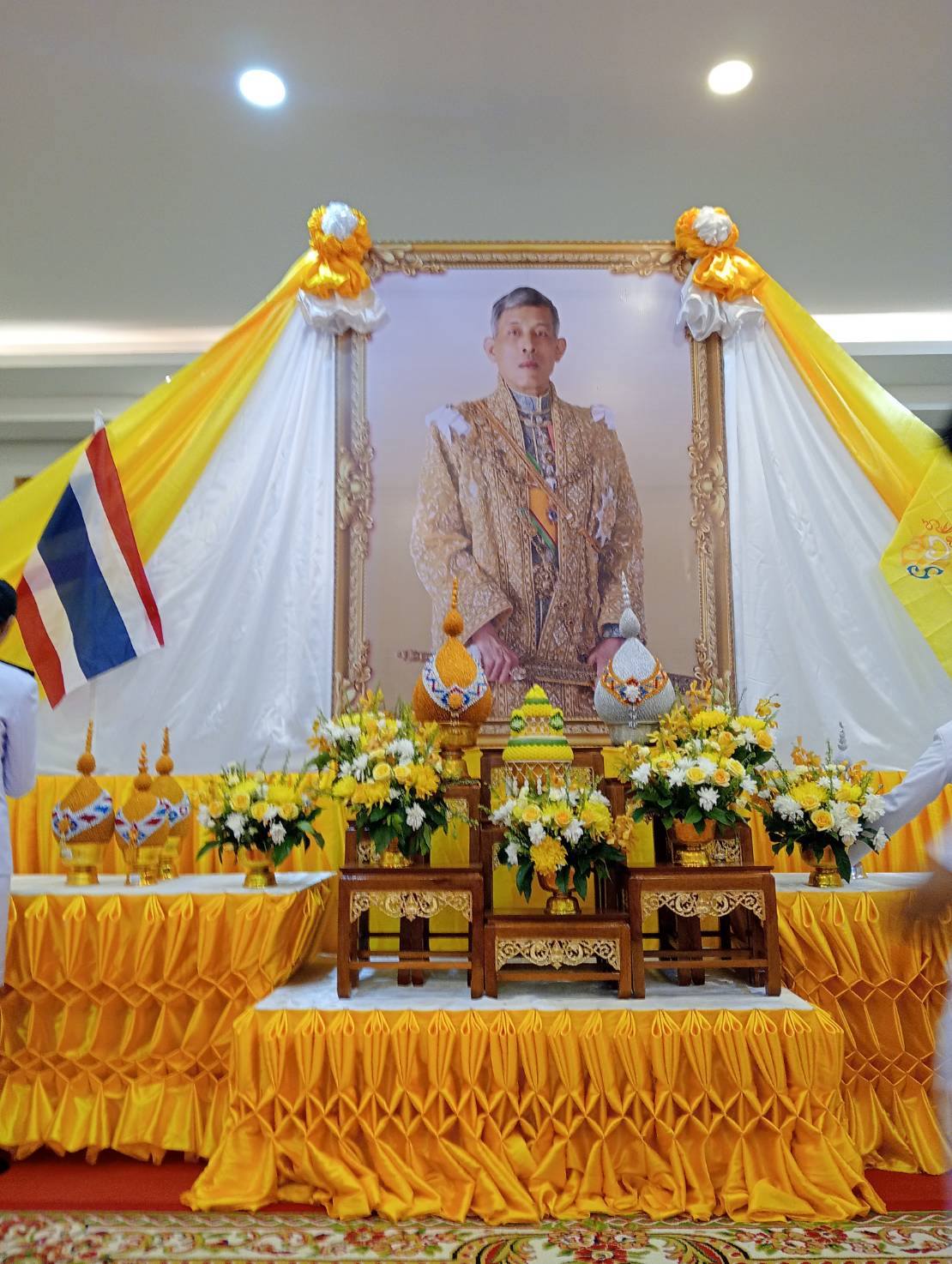 การประปาส่วนภูมิภาคสาขาอ่าวลึก  เข้าร่วมกิจกรรมเนื่องในโอกาสวันเฉลิมพระชนมพรรษาพระบาทสมเด็จพระเจ้าอยู่หัว ประจำปีพุทธศักราช 2568 โดยในเวลา 17.30 ถึง 19.30 น. ได้เข้าร่วมพิธีถวายเครื่องราชสักการะและวางพานพุ่ม และพิธีถวายพระพรชัยมงคล ณ ศาลาประชาคมอำเภออ่าวลึก ตำบลอ่าวลึกใต้ อำเภออ่าวลึก จังหวัดกระบี่