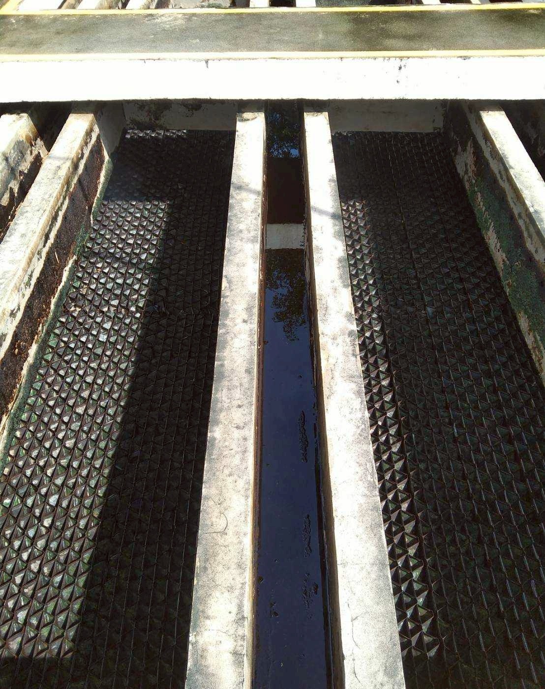 การประปาส่วนภูมิภาคสาขาตราด ดำเนินการล้างระบบผลิต ณ. สถานีผลิตน้ำลายคลอง2,สถานีผลิตน้ำ.เขาสมิง -แสนตุ้ง ตามแผนประจำเดือน