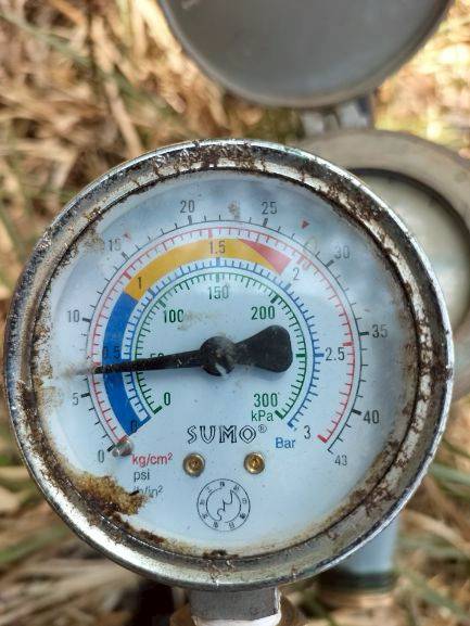 การประปาส่วนภูมิภาคสาขากาญจนดิษฐ์ ภายใต้การบริหารงานโดย นายสุรพงศ์ สมหวัง ผู้จัดการการประปาส่วนภูมิภาคสาขากาญจนดิษฐ์ มอบหมายพนักงานในสังกัด ดำเนินการตรวจวัดแรงดันน้ำ โดยลงพื้นที่หน่วยบริการดอนสัก สถานีผลิตน้ำบ้านน้ำฉา บริเวณหมวดทางหลวงดอนสัก หมู่ 5 ตำบลดอนสัก อำเภอดอนสัก จังหวัดสุราษฎร์ธานี