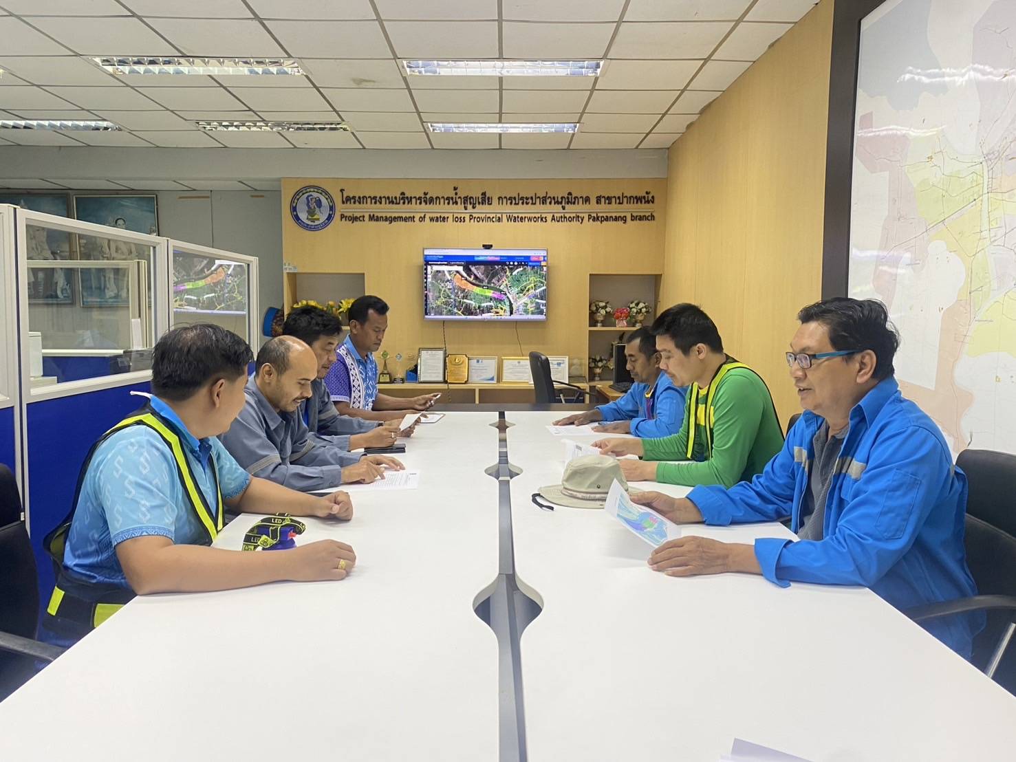 กปภ.สาขาปากพนัง ลงพื้นที่ปฏิบัติการลดน้ำสูญเสีย ตามแผนดำเนินงานของสาขา บริเวณชุมชนบ้านแขก ตำบลปากพนังฝั่งตะวันตก อำเภอปากพนัง จังหวัดนครศรีธรรมราช