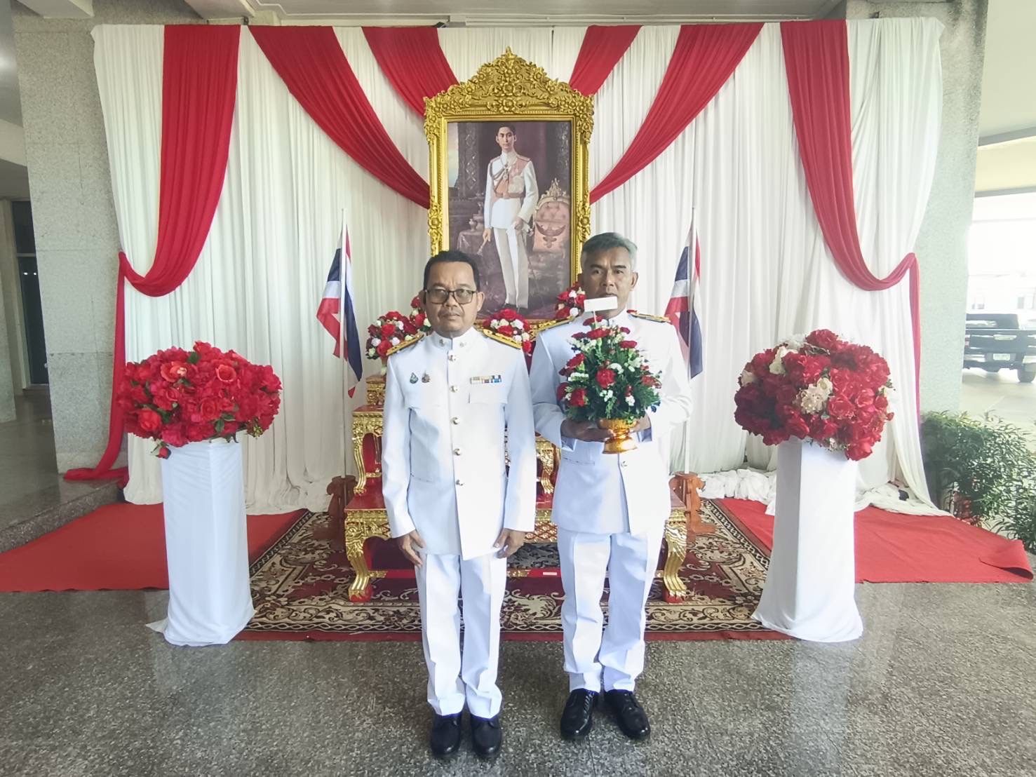 กปภ.สาขากระบี่ ร่วมกิจกรรมเฉลิมพระเกียรติพระบาทสมเด็จพระปรเมนทรมหาอานันทมหิดล พระอัฐมรามาธิบดีบดินทร เนื่องในโอกาสวันพระบรมราชสมภพครบ 100 ปี