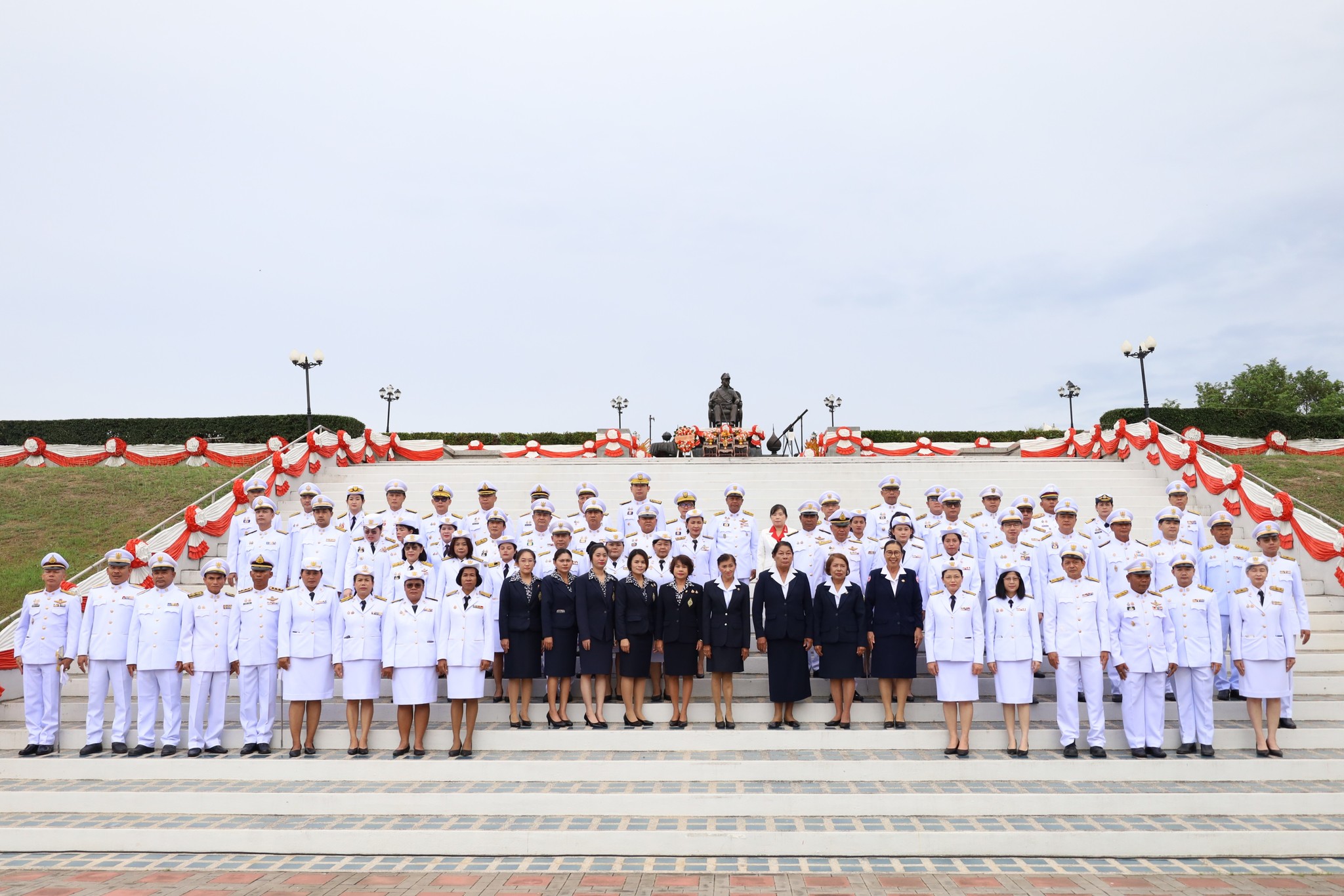 การประปาส่วนภูมิภาคสาขาประจวบคีรีขันธ์ ร่วมงานรัฐพิธีถวายราชสักการะเนื่องในวันคล้ายวันสวรรคต พระบาทสมเด็จพระจอมเกล้าเจ้าอยู่หัว