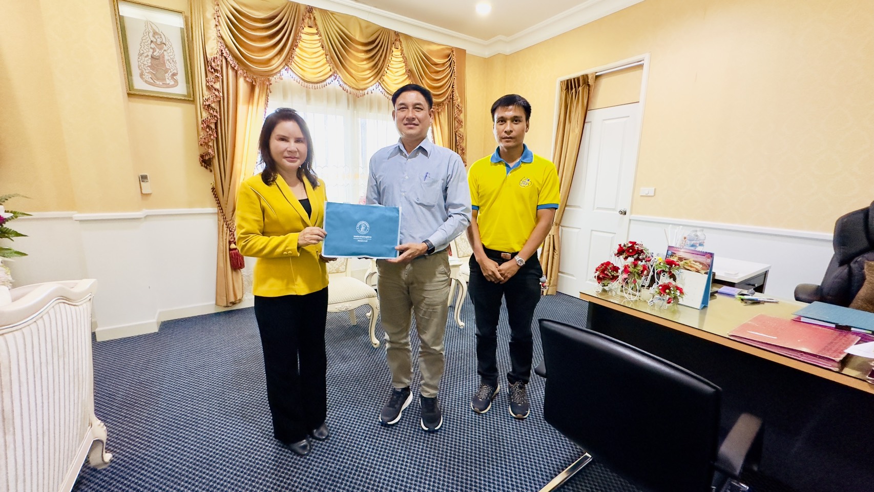 ผู้จัดการการประปาส่วนภูมิภาคสาขาปราณบุรี เข้ารายงานตัวเนื่องในโอกาสเข้ารับตำแหน่งใหม่