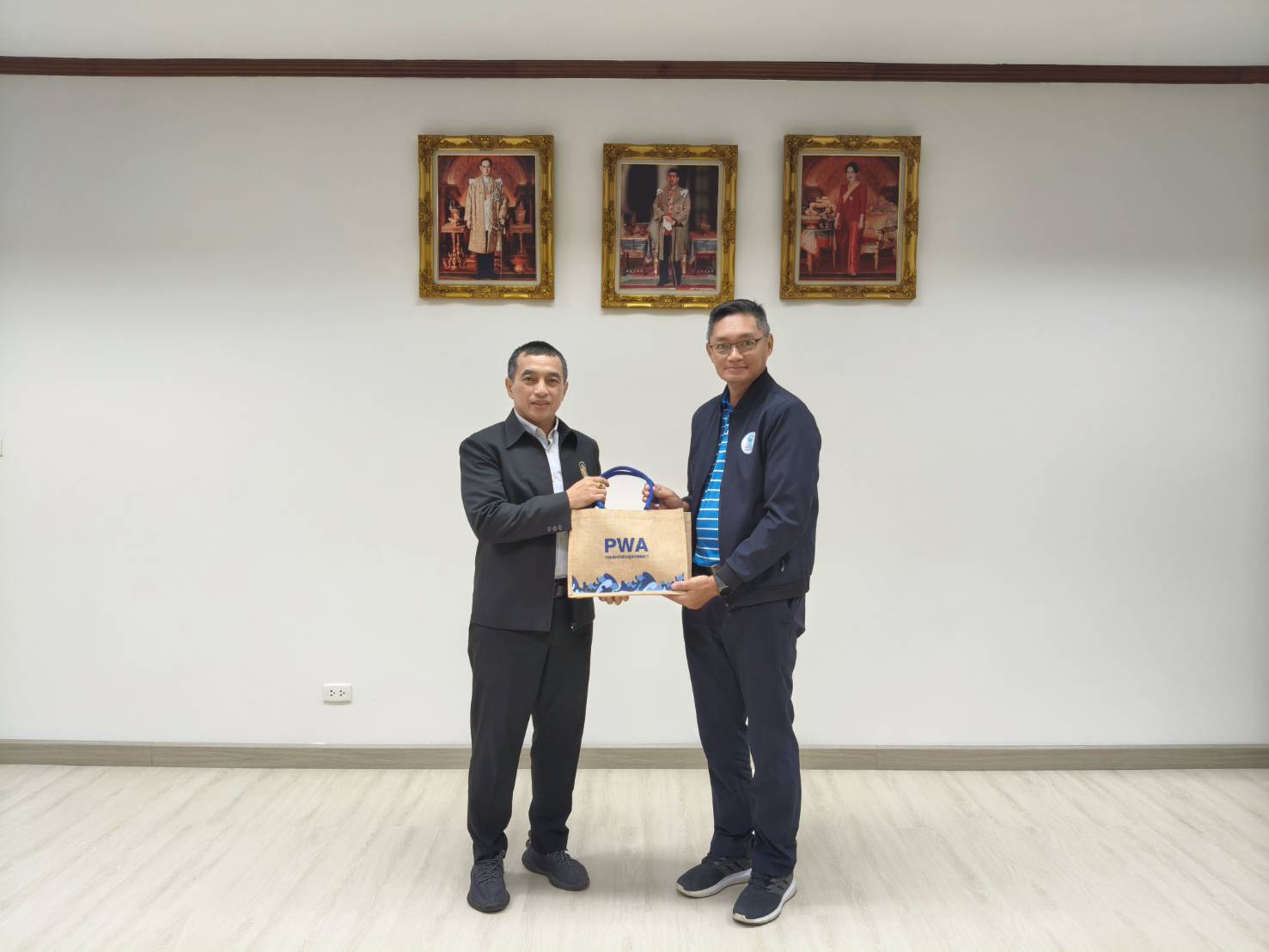 ผู้จัดการ กปภ.สาขาพนมสารคาม เข้าพบผู้ว่าราชการจังหวัดฉะเชิงเทรา เพื่อแสดงความคารวะและหารือแนวทางการดำเนินงาน