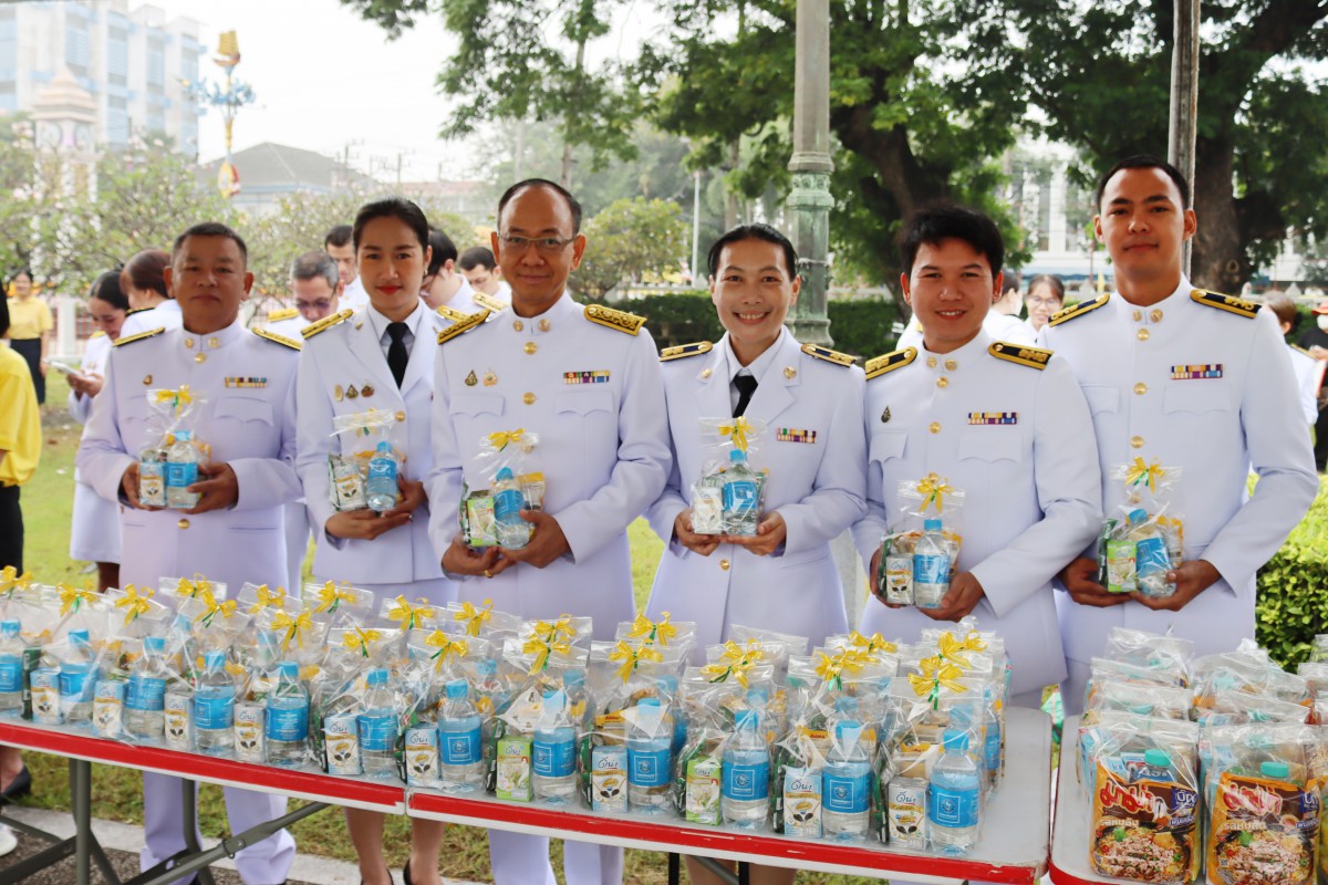 กปภ.สาขาชลบุรี (พ) สนับสนุนน้ำดื่ม และร่วมกิจกรรมน้อมรำลึก เนื่องในวันคล้ายวันสวรรคต พระบาทสมเด็จพระบรมชนกาธิเบศร มหาภูมิพลอดุลยเดชมหาราช บรมนาถบพิตร 13 ตุลาคม 2568 วันนวมินทรมหาราช