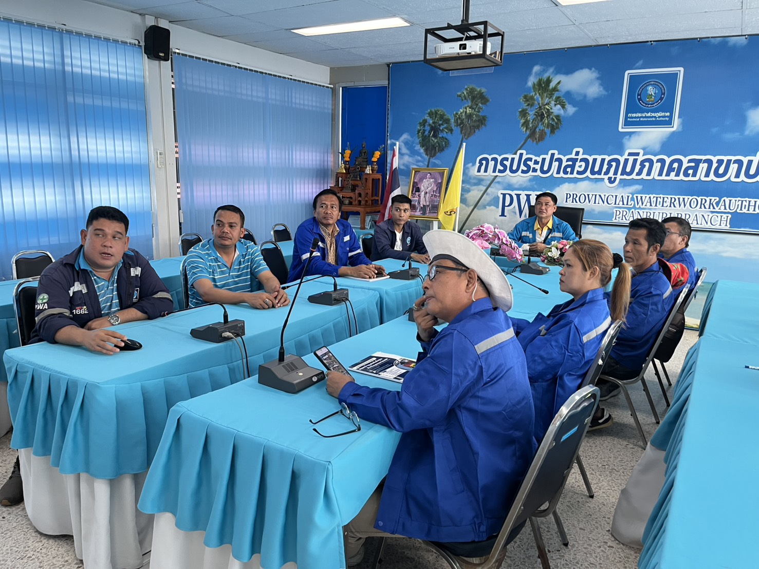 กปภ.สาขาปราณบุรี ประชุมซักซ้อมการดำเนินงานบริษัทเดินสำรวจหาท่อรั่ว ALC ประจำปีงบประมาณ 2569