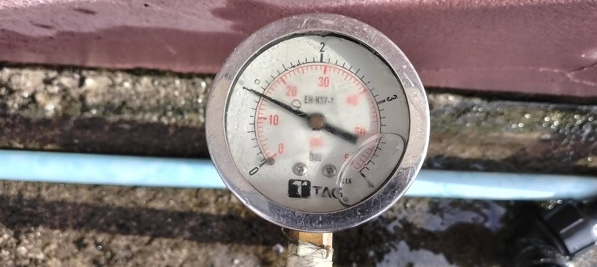 การประปาส่วนภูมิภาคสาขาปากพนัง  ลงพื้นที่ตรวจสอบแรงดันน้ำ ดำเนินการตามแผนงานบริการและควบคุมน้ำสูญเสีย ประจำเดือนตุลาคม 2568