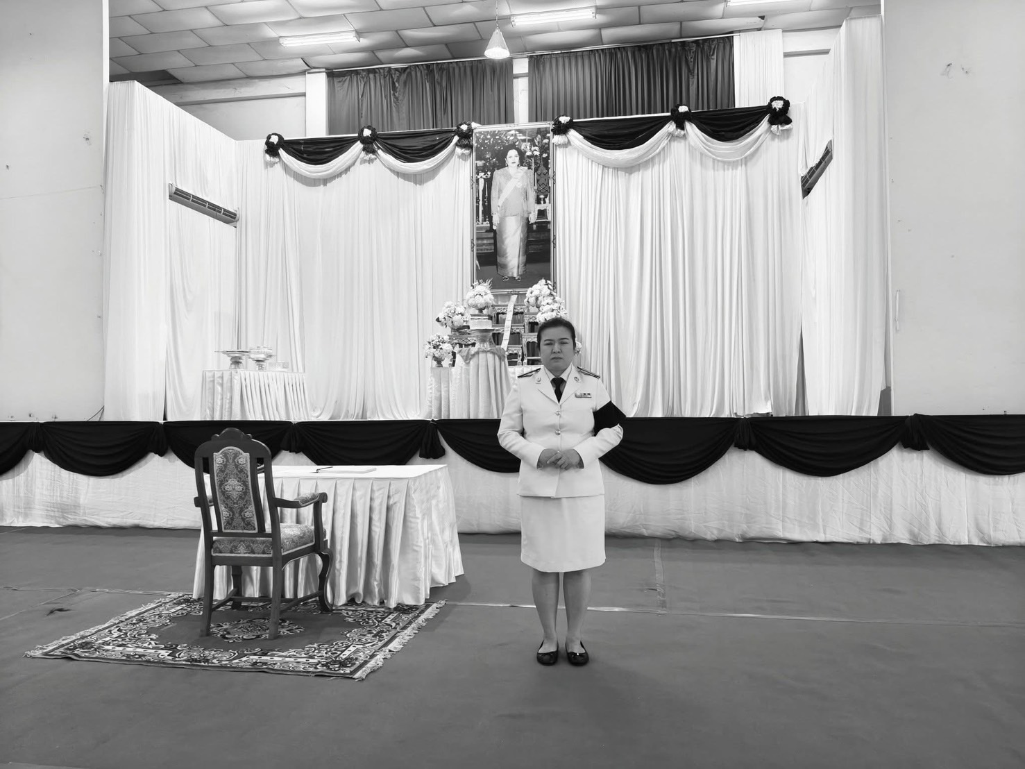 กปภ.สาขาพนมสารคาม เข้าร่วมพิธีถวายน้ำสรงพระบรมศพหน้าพระฉายาลักษณ์ สมเด็จพระนางเจ้าสิริกิติ์ พระบรมราชินีนาถ พระบรมราชชนนีพันปีหลวง