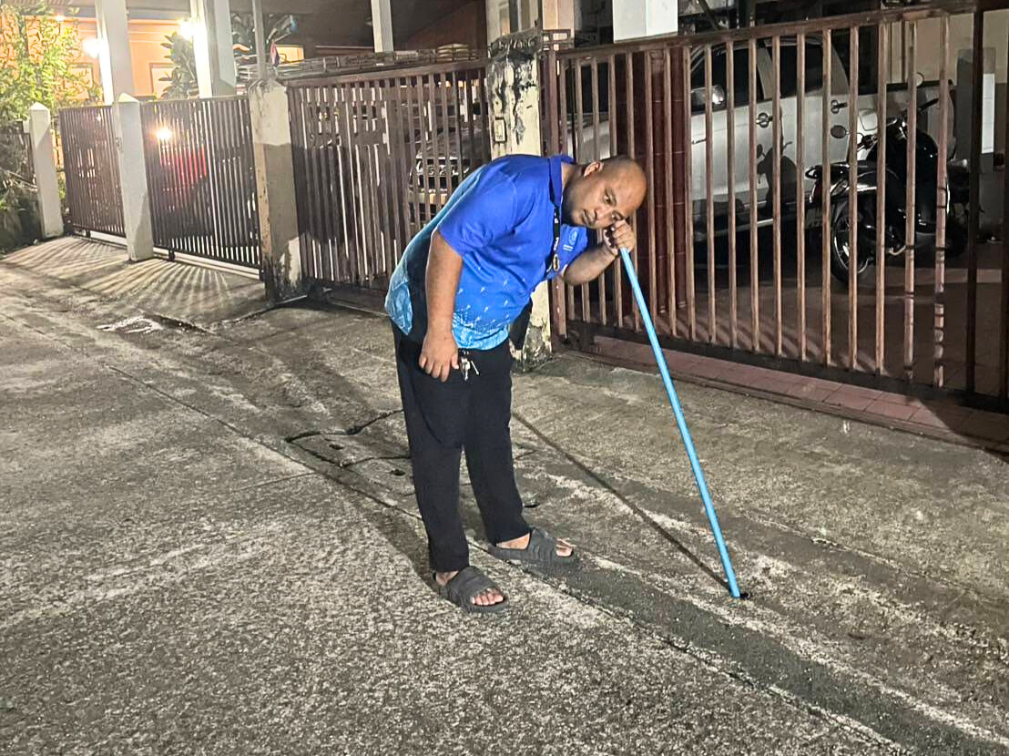 กปภ.สาขาระนอง ปฏิบัติการค้นหาจุดแตกรั่ว ด้วยการทำ Step Test ลดน้ำสูญเสีย ตามแผนประจำเดือน ตุลาคม 2568