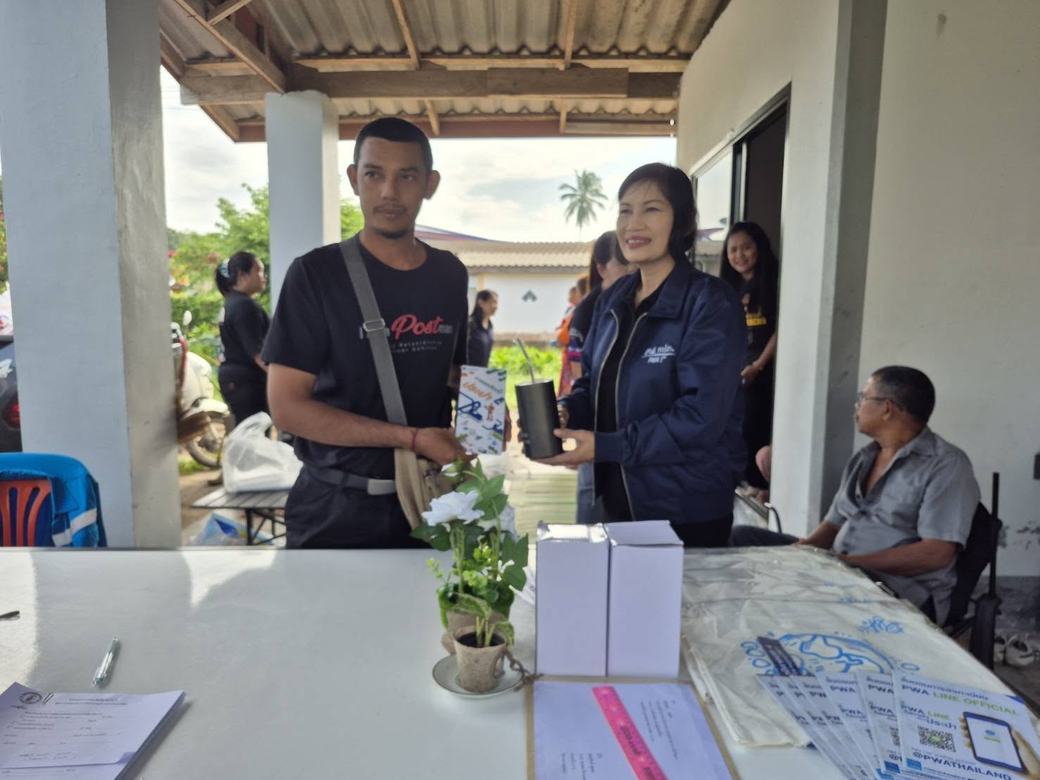 การประปาส่วนภูมิภาคสาขาคลองท่อม ได้ดำเนินการออกรับคำร้องขอติดตั้งมาตรวัดน้ำใหม่นอกสถานที่เชิงรุก