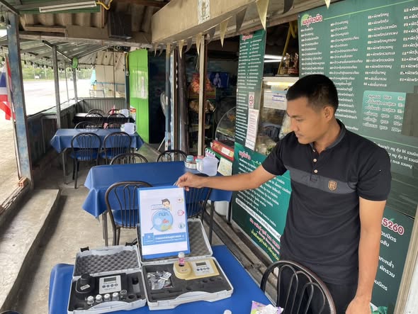 การประปาส่วนภูมิภาคสาขาอ่าวลึก ลงพื้นที่ตรวจสอบคุณภาพน้ำประปา ตรวจวัดค่าคลอรีน ค่าความขุ่นในน้ำประปา ในพื้นที่ อ.ปลายพระยา และ อ.อ่าวลึก จ.กระบี่