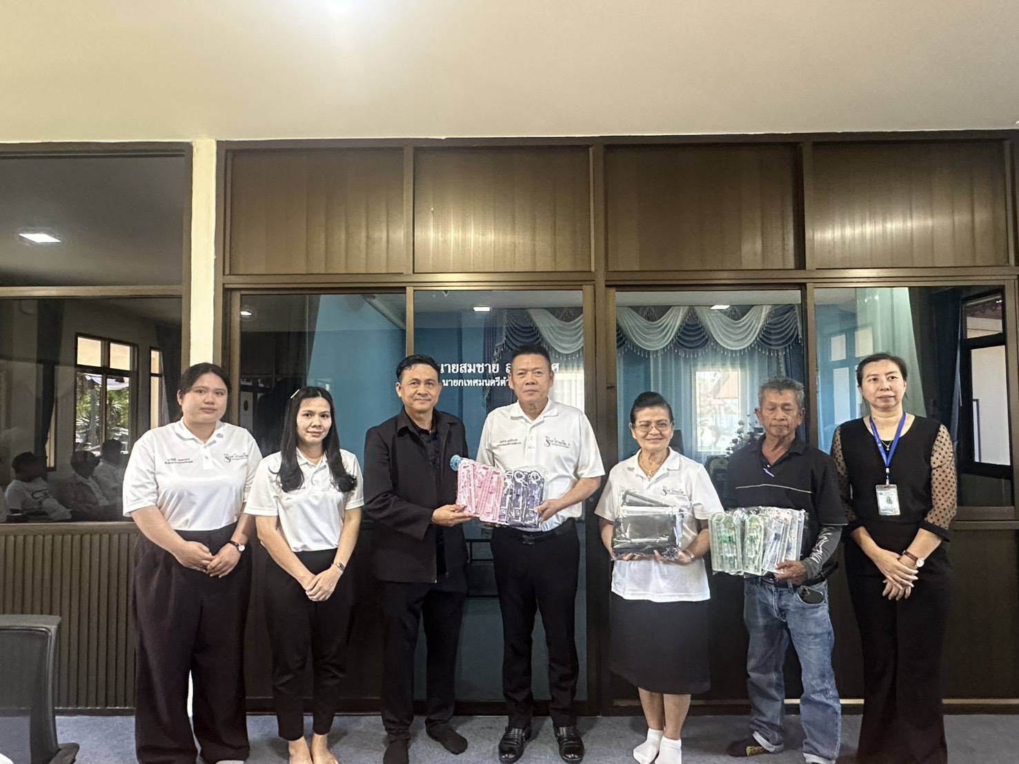 กปภ.สาขาเดิมบางนางบวชมอบของขวัญสนับสนุนกิจกรรมงานวันเด็กแห่งชาติ ประจำปี 2569