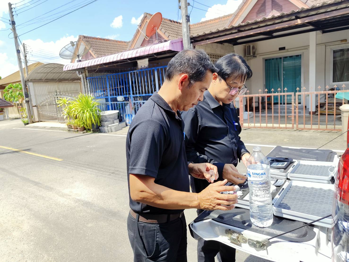 กปภ.สาขากระบี่ ลงพื้นที่ตรวจสอบคุณภาพน้ำใน พื้นที่ตำบลเหนือคลอง อำเภอเหนือคลอง จังหวัดกระบี่ ดำเนินโครงการจัดการน้ำสะอาด (Water Safety Plan : WSP) อย่างต่อเนื่อง ควบคุมคุณภาพน้ำประปาให้เป็นไปตามเกณฑ์มาตรฐาน