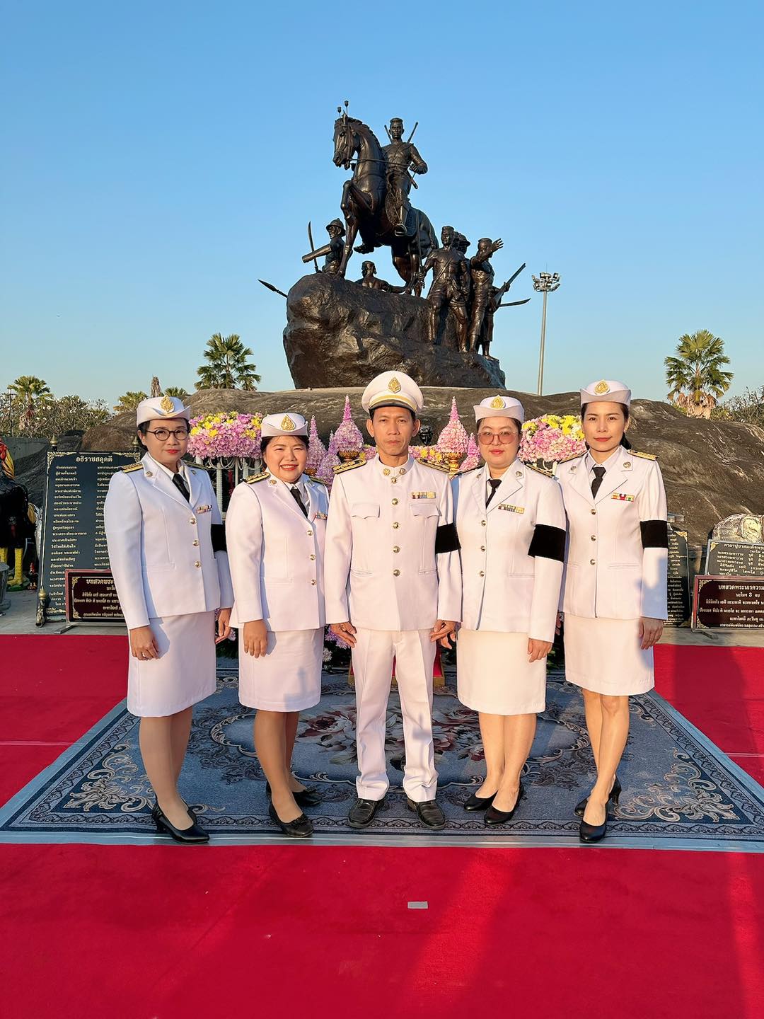 วันสมเด็จพระนเรศวรมหาราช วันยุทธหัตถี และวันกองทัพไทย