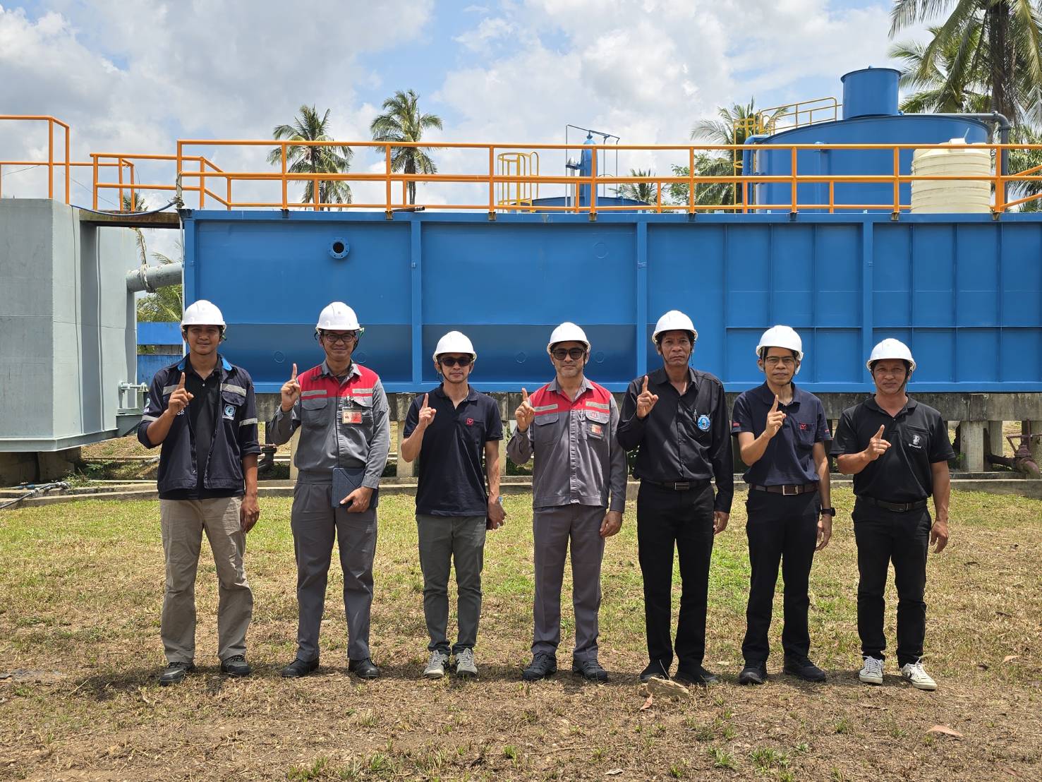 กปภ.สาขาบางสะพาน และ บมจ.สหวิริยาสตรีลอินดัสตรี  ร่วมหารือแนวทางแก้ไขปัญหาภัยแล้ง  ณ สถานีผลิตน้ำร่อนทอง