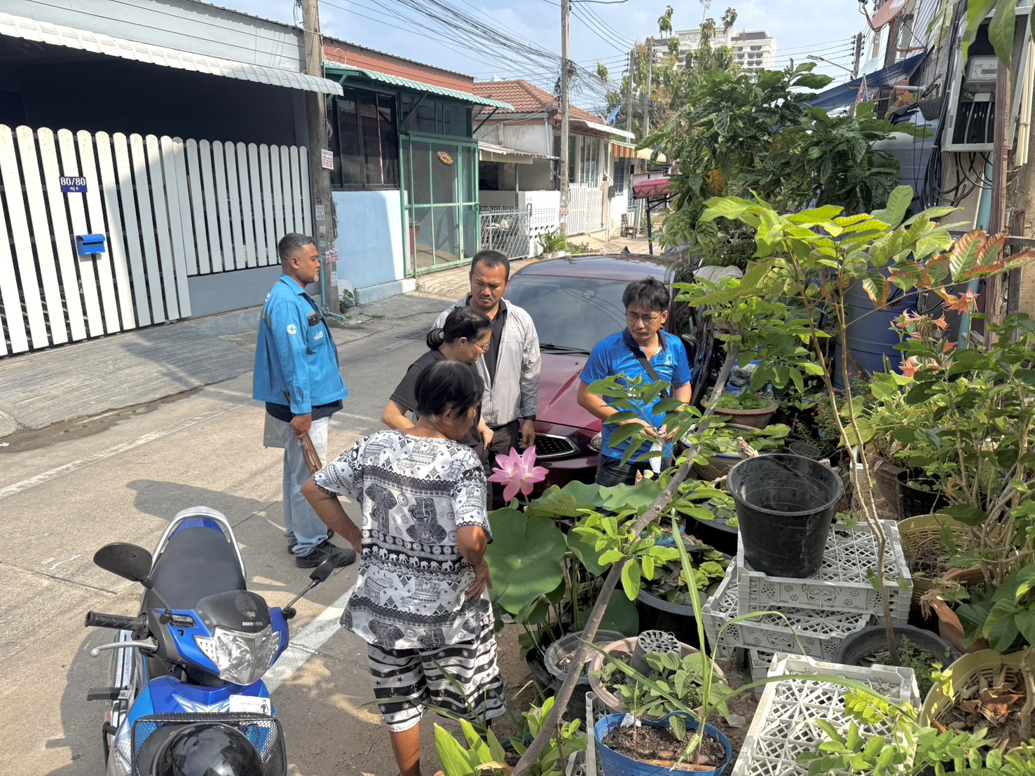 กปภ.สาขาพัทยา ลงพื้นที่ตรวจสอบข้อร้องเรียนกรณีน้ำประปาพบหนอนแดง ยืนยันไม่เกิดจากระบบผลิตน้ำประปา