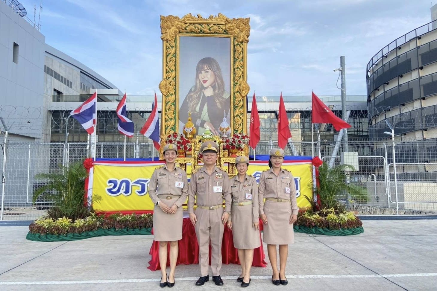 กปภ.ข.6 ร่วมเฝ้าฯ รับและส่งเสด็จ ทูลกระหม่อมหญิงอุบลรัตนราชกัญญา สิริวัฒนาพรรณวดี ณ ท่าอากาศยานนานาชาติขอนแก่น อ.เมืองขอนแก่น จ.ขอนแก่น