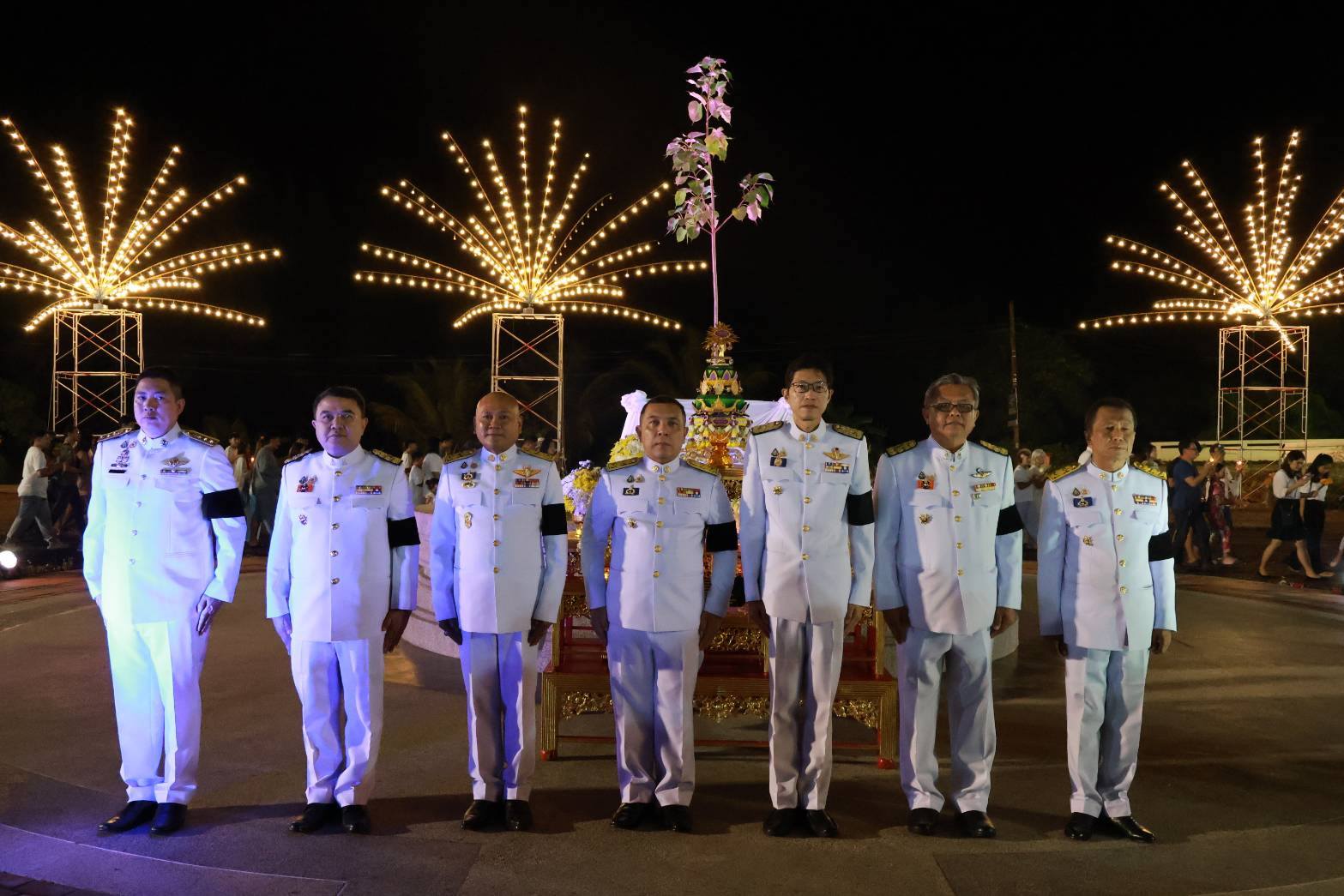 กปภ.สาขาสุราษฎร์ธานี (พ) สบับสนุนน้ำดื่มแก่ประชาชนในพิธีเชิญพุ่มดอกบัวประดิษฐ์พระราชทาน เนื่องในวันวิสาขบูชา 2569 สุราษฎร์ธานี