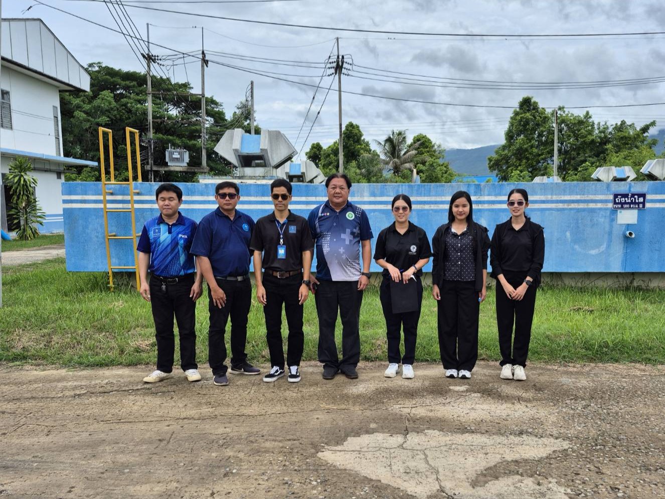 กปภ.ข.6 ร่วมกับสาขาหนองบัวแดง เก็บตัวอย่างน้ำประปาดื่มได้