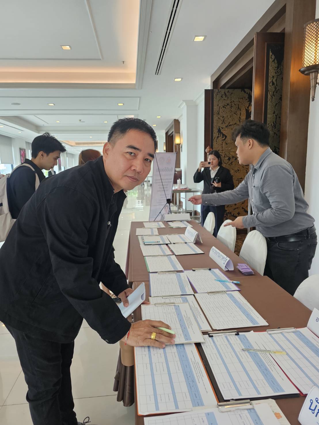 กปภ.สาขาอ้อมน้อย เข้าร่วมประชุมรับฟังความคิดเห็นต่อร่างแผนแม่บทการบริหารจัดการทรัพยากรน้ำในเขตลุ่มน้ำท่าจีน