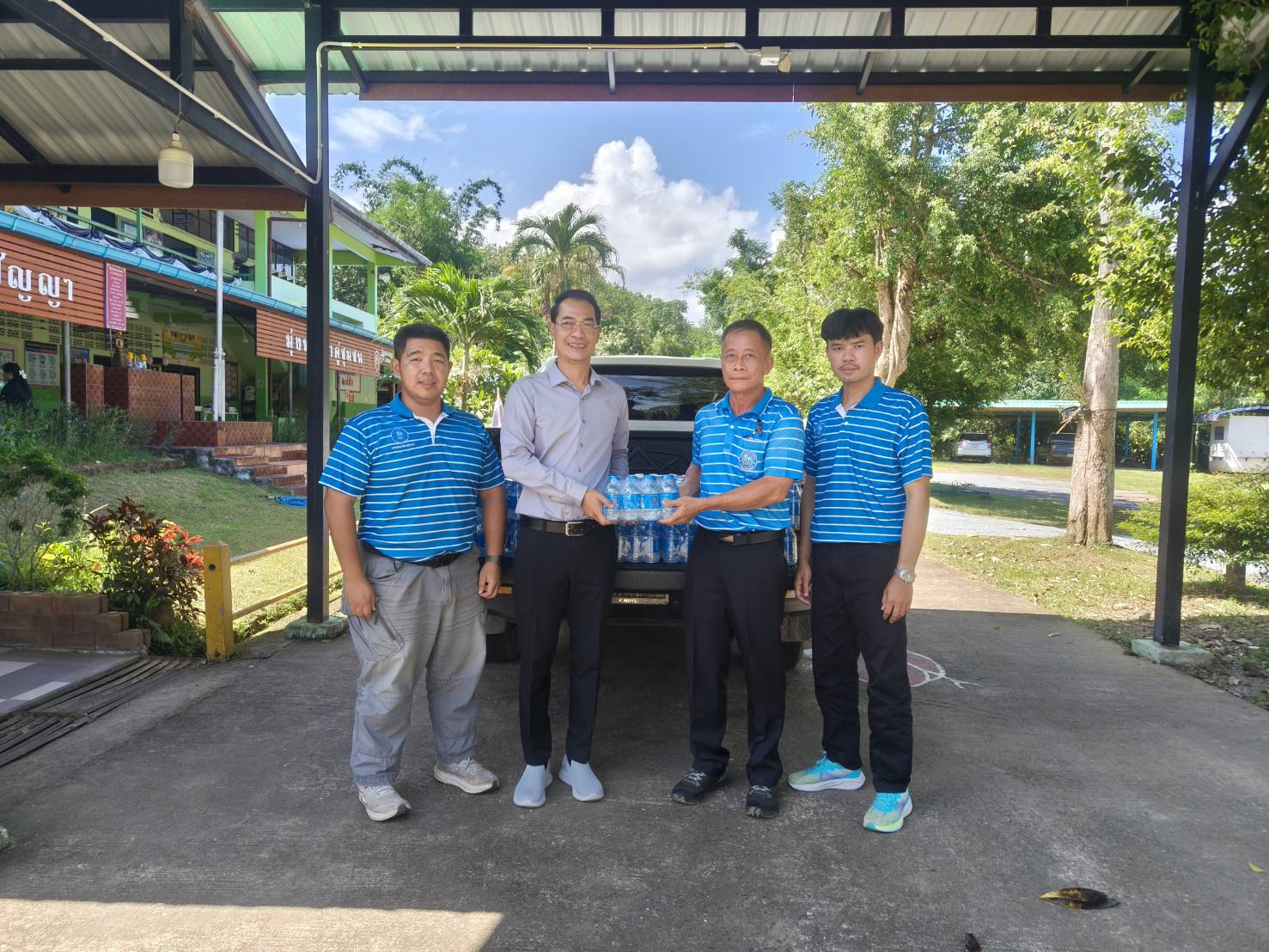 กปภ.สาขาตราด ร่วมสนับสนุนน้ำดื่ม ในกิจกรรม เอ็นดูโร่ท่องไพร มอบน้ำใจให้น้อง ปี 7