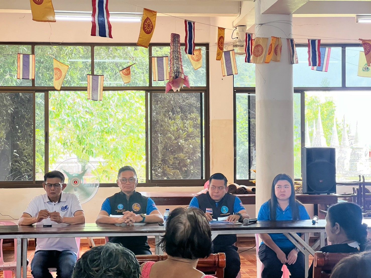 กปภ.สาขาพนมสารคาม ร่วมประชุมประชาคมหมู่บ้าน ชี้แจงแนวทางการจ่ายน้ำประปา พื้นที่หมู่ที่ 1 บ้านสระมะเขือ ตำบลโคกปีบ อำเภอศรีมโหสถ จังหวัดปราจีนบุรี ในความต้องการของประชาชนในพื้นที่ ที่ต้องการใช้น้ำประปาส่วนภูมิภาค
