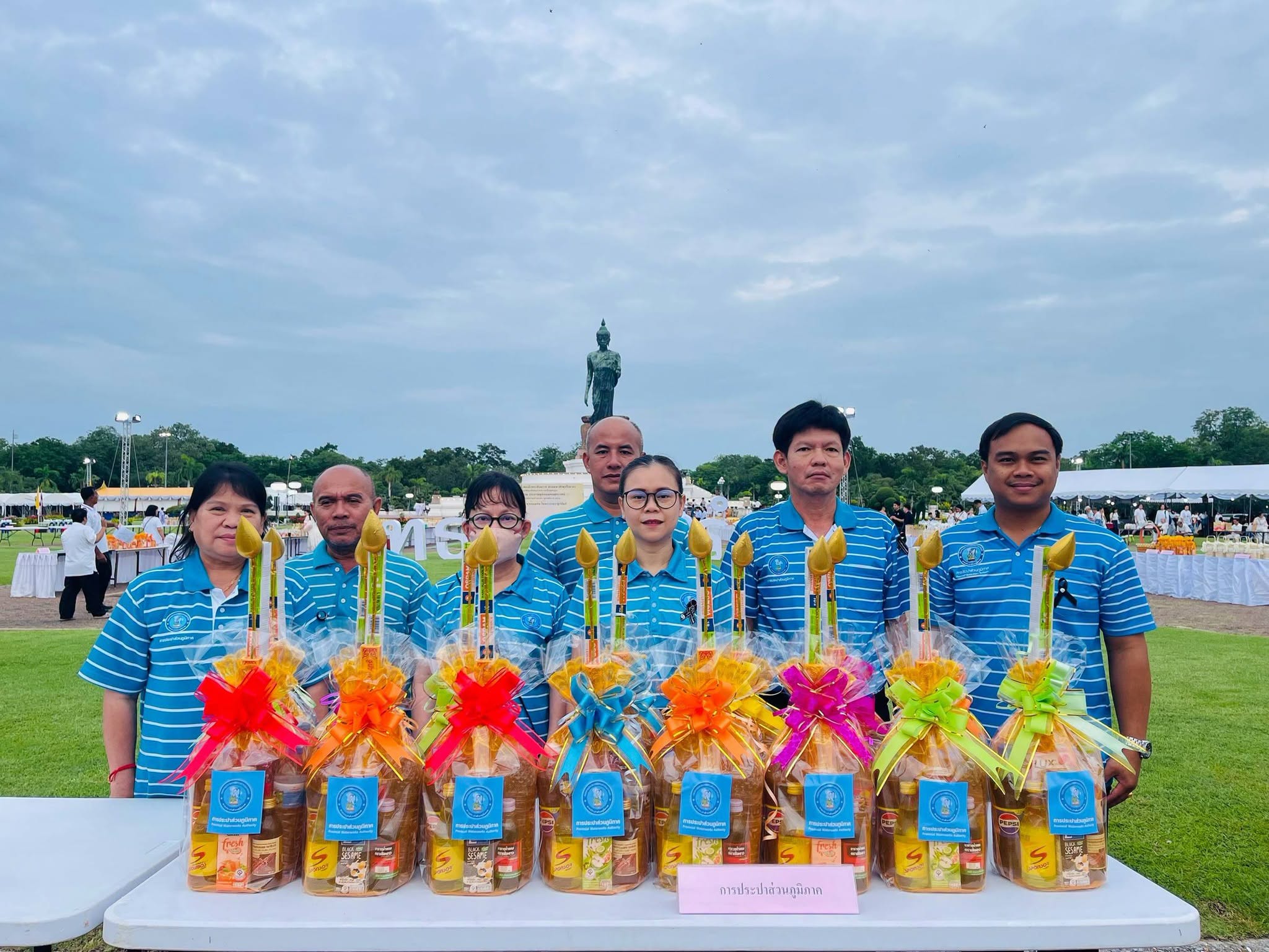 กปภ.สาขาสามพราน ร่วมพิธีทำบุญตักบาตร เนื่องในวันอาสาฬหบูชา ประจำปี 2569