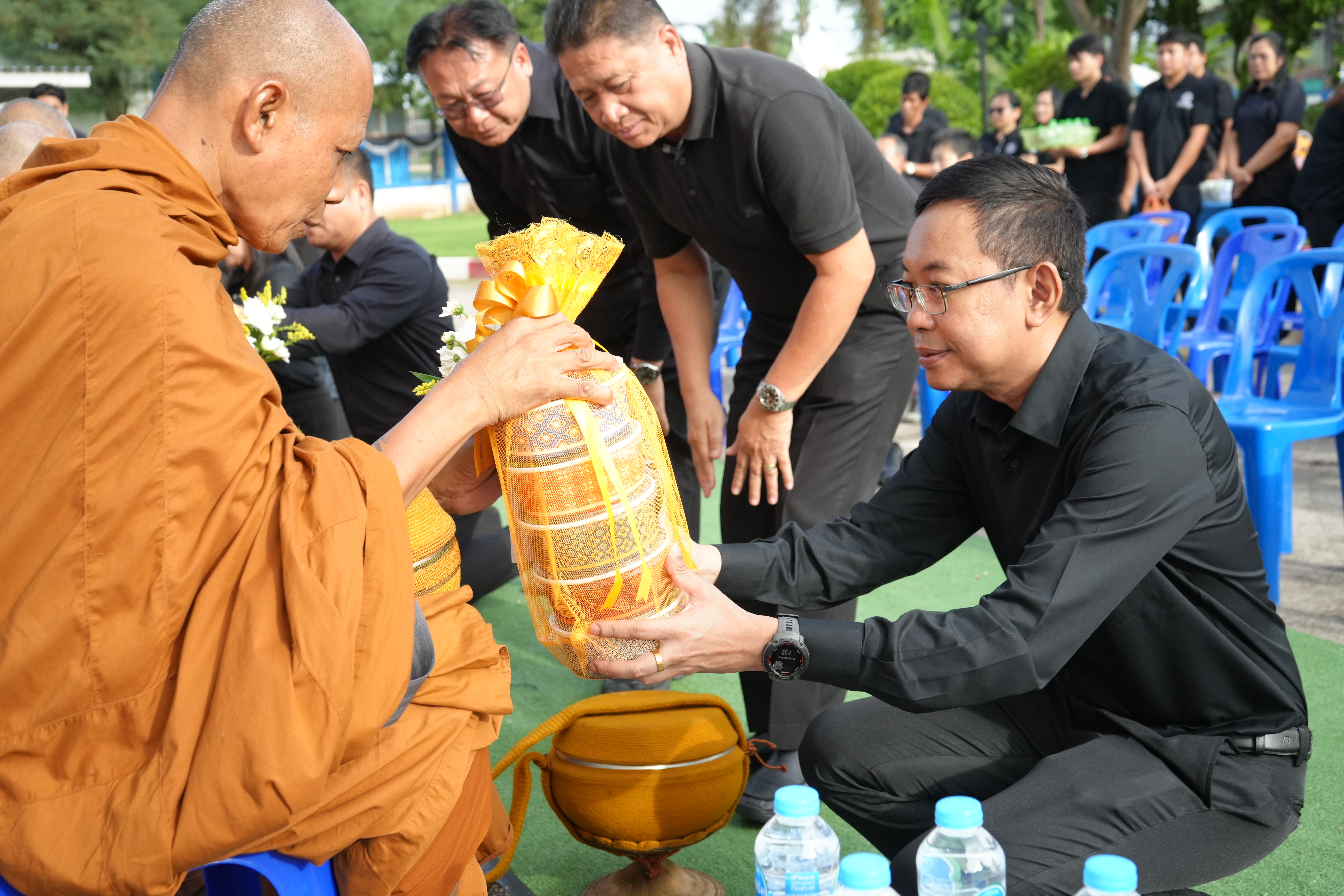 กปภ.ข.7 ร่วมทำบุญตักบาตร ถวายเป็นพระกุศลแด่ สมเด็จพระเจ้าลูกเธอ เจ้าฟ้าพัชรกิติยาภา นเรนทิราเทพยวดี กรมหลวงราชสาริณีสิริพัชร มหาวัชรราชธิดา ครบรอบการสิ้นพระชนม์ 50 วัน (ปัญญาสมวาร)