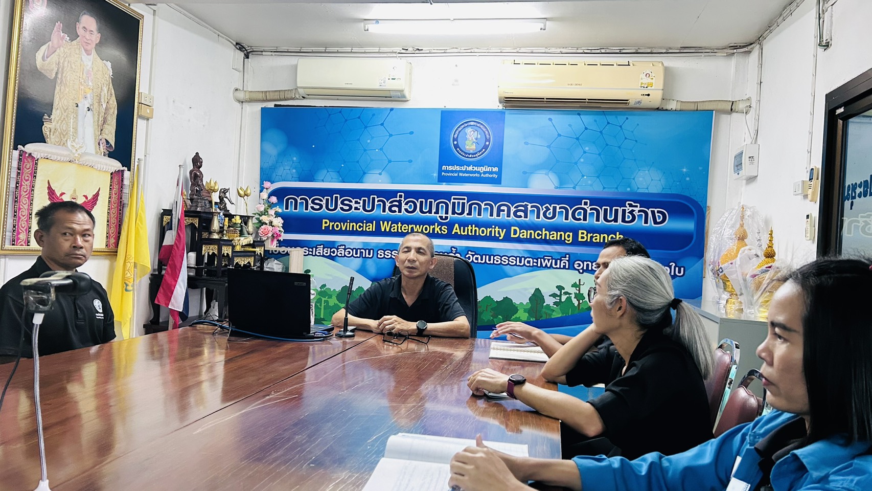 การจัดกิจกรรมสนทนายามเช้า Morning Talk