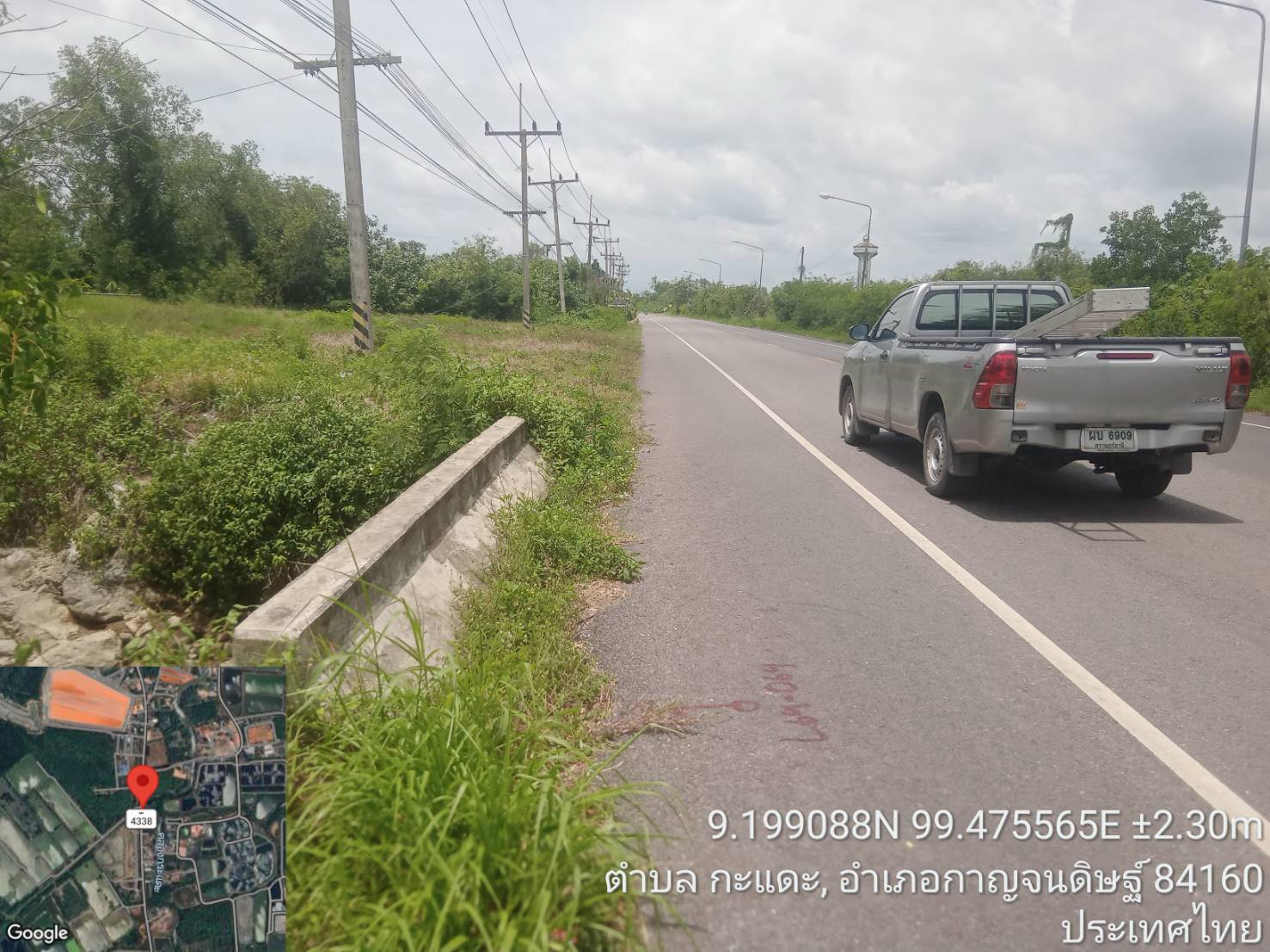 การประปาส่วนภูมิภาคสาขากาญจนดิษฐ์ ภายใต้การบริหารงานโดย นายสานิษ กาญจนกุล ผู้จัดการการประปาส่วนภูมิภาคสาขากาญจนดิษฐ์ มอบหมายพนักงานในสังกัด ลงพื้นที่สำรวจเพื่อค้นหาท่อแตก-รั่ว โดยวิธี Step test ในพื้นที่ DMA - 05-03-01  บริเวณสี่แยกพ่วง  ต.กะแดะ  อ.กาญจนดิษฐ์ จ.สุราษฎร์ธานี ตามแผนปฏิบัติการลดน้ำสูญเสีย