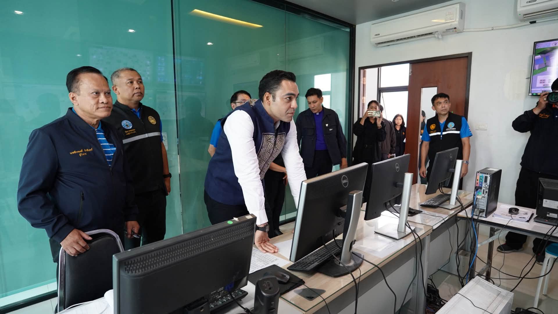 มท.3 ลงพื้นที่ กปภ.สาขาหาดใหญ่ติดตามการบริหารจัดการน้ำ และเตรียมพร้อมรับมืออุทกภัย เพื่อให้บริการประชาชนได้อย่างต่อเนื่อง