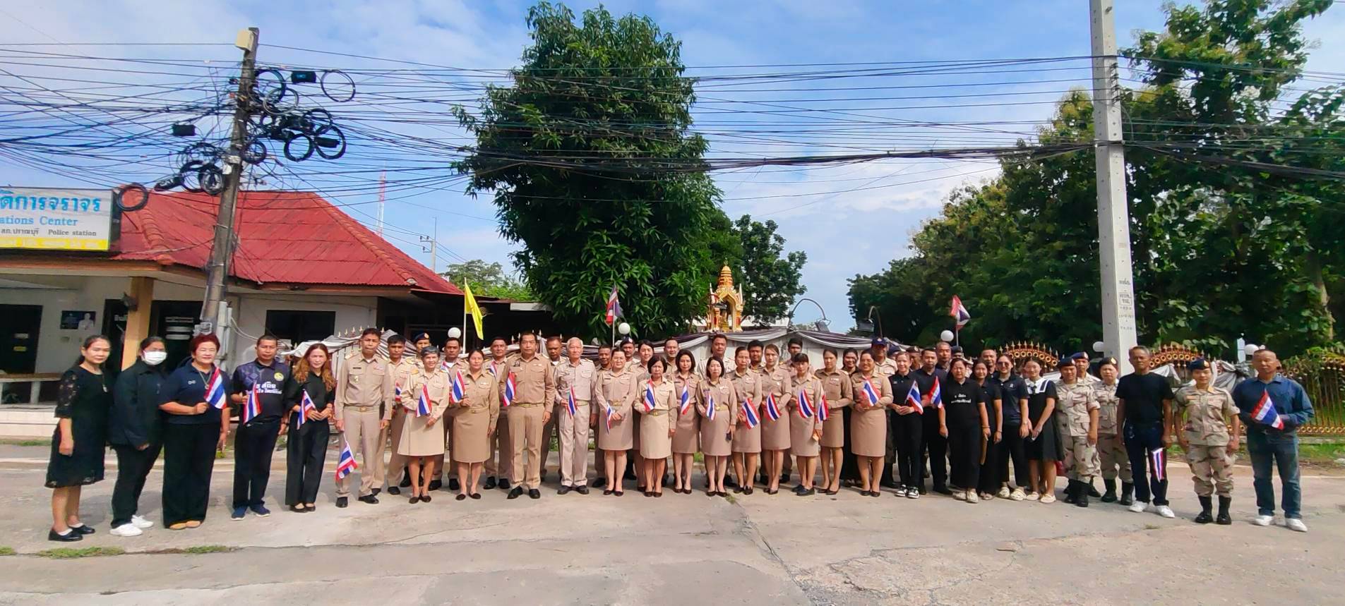 กปภ.สาขาปราณบุรี ร่วมพิธีส่งขบวนอัญเชิญไม้จันทน์หอม เพื่อใช้ประกอบพระราชพิธี พระราชทานเพลิงพระศพ สมเด็จพระเจ้าลูกเธอ เจ้าฟ้าพัชรกิติยาภา นเรนทิราเทพยวดีฯ