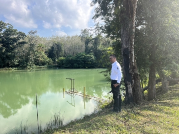 กปภ.สาขาท่าแซะ ติดตามสถานการณ์น้ำดิบต้นทุนและการบริหารจัดการในพื้นที่หน่วยบริการมาบอำมฤต